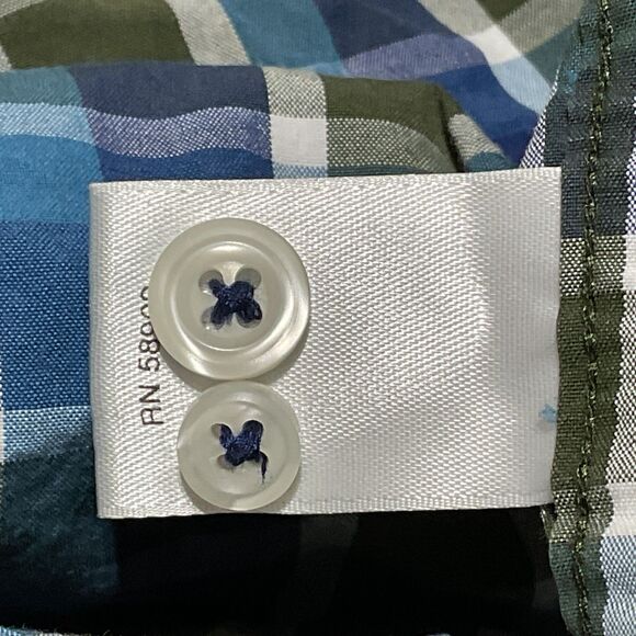 Roundtree & Yorke 4XT Plaid Button Down Shirt - Picture 9 of 9